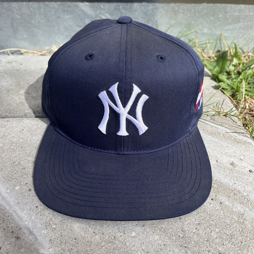 New York Yankees Hat Cap Snap Back Men Blue MLB Genuine